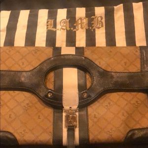 L.A.M.B clutch